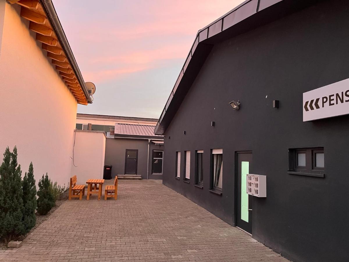 Pension Gergert Gundelsheim グンデルスハイム エクステリア 写真